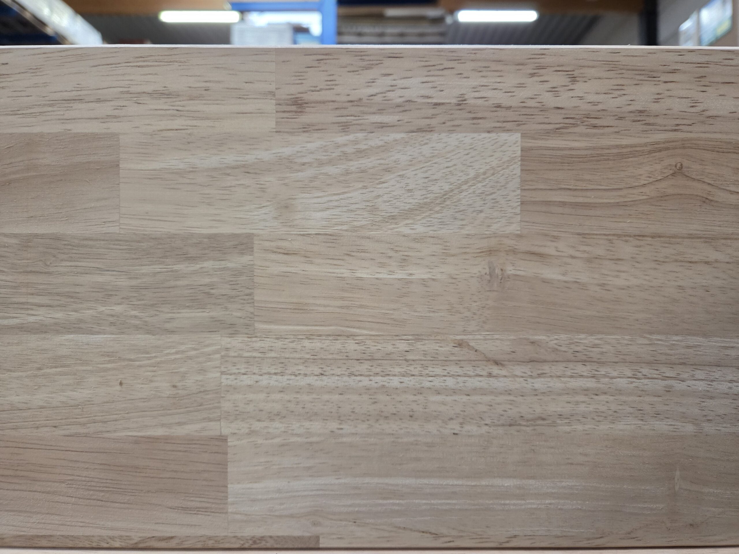 Detail VP rubberwood